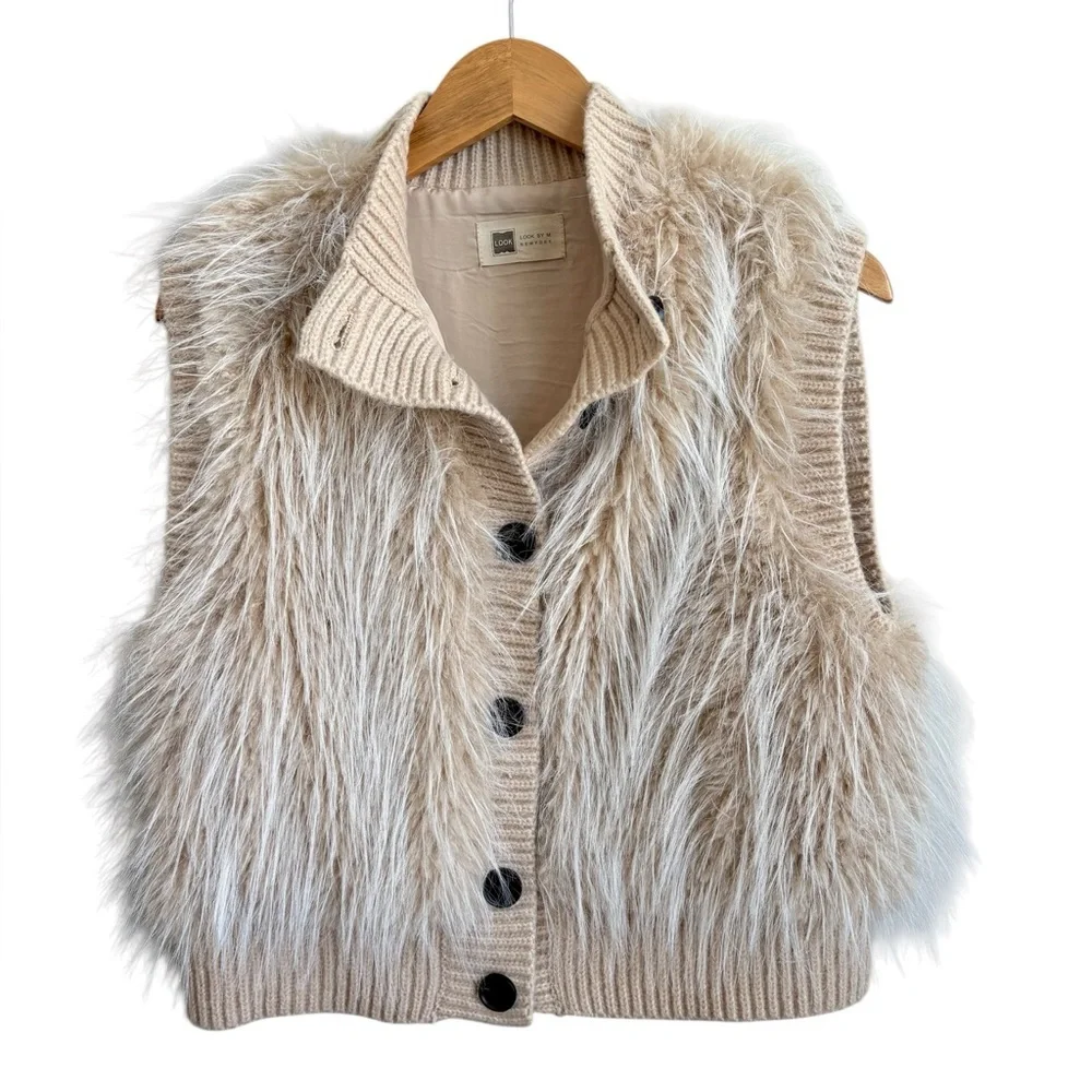 Look By M New York Faux Fur Knit Vest  Button Front One Size
